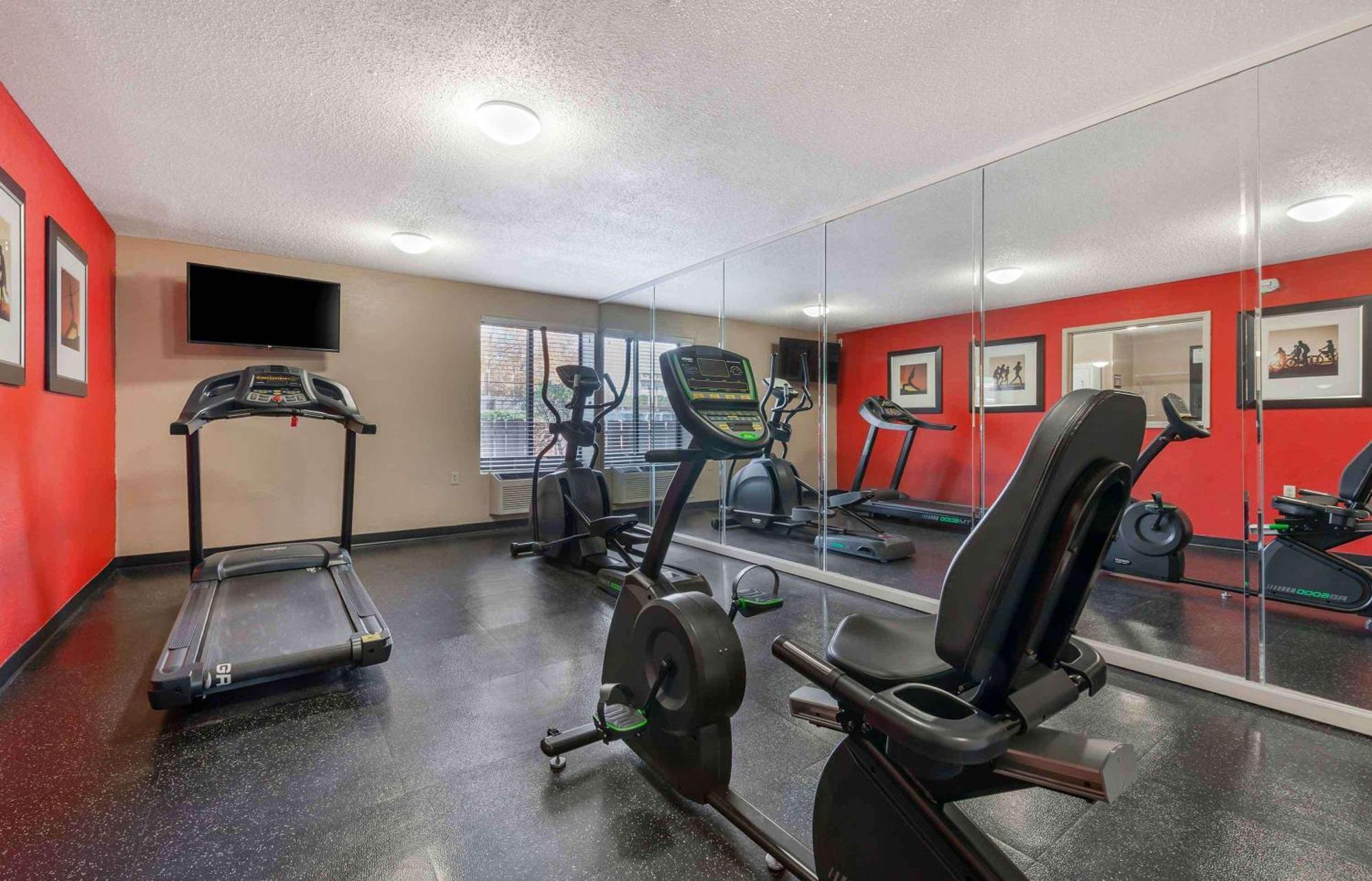 Extended Stay America Select Suites - Rockford - State Street Extérieur photo