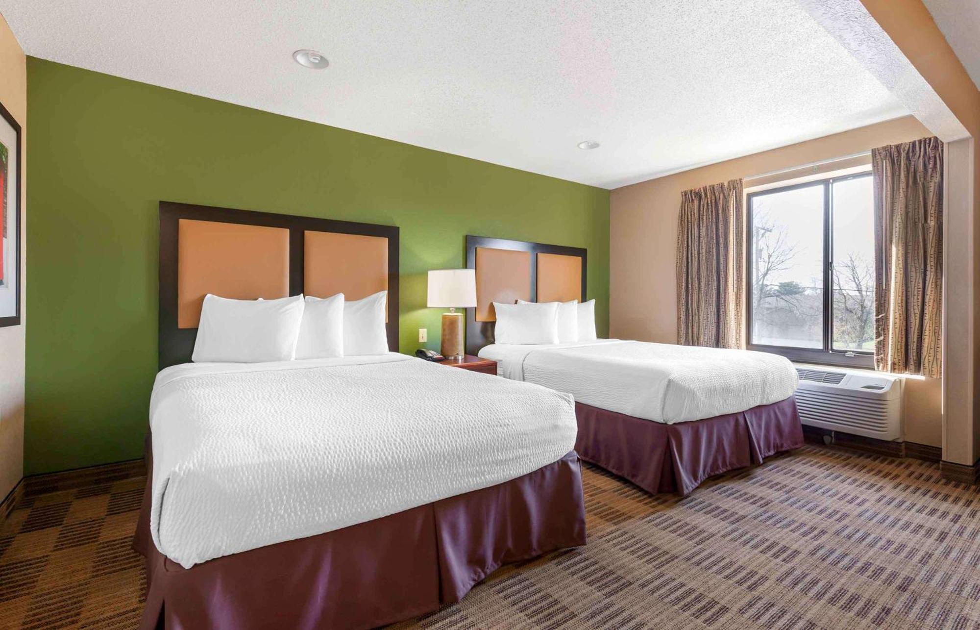 Extended Stay America Select Suites - Rockford - State Street Extérieur photo