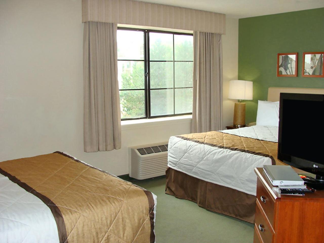 Extended Stay America Select Suites - Rockford - State Street Extérieur photo