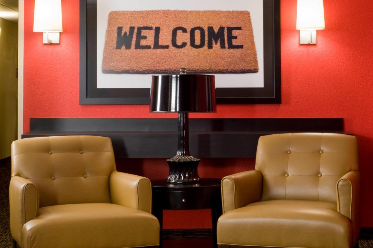 Extended Stay America Select Suites - Rockford - State Street Extérieur photo